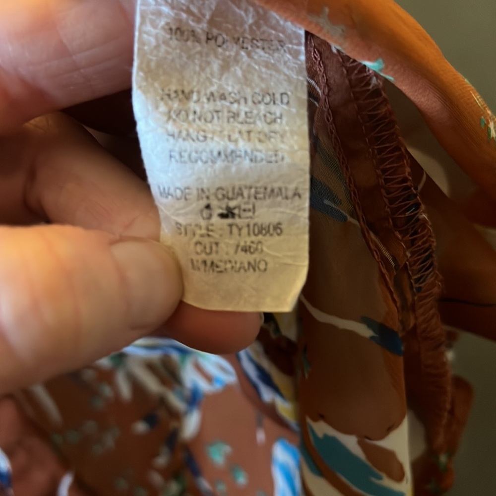 Sheer button down - Picture 4 of 5